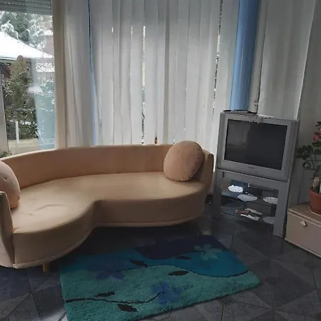 Feher Hinto Mişcolţ