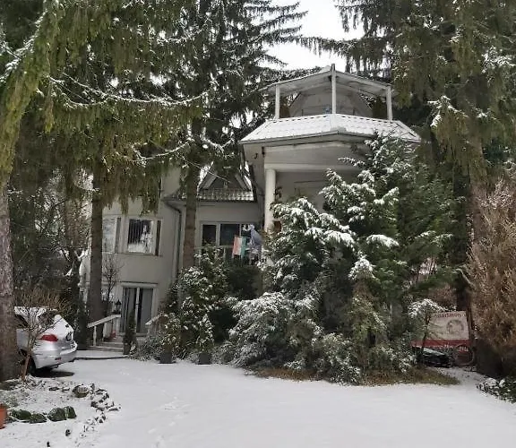 Δωμάτια σε οικογενειακή κατοικία Feher Hinto *